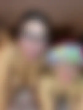 zui_lu's Live Sex Cam Show