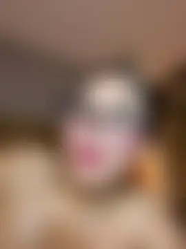 zui_lu's Live Sex Cam Show