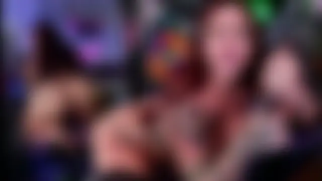 CharletteWebb's Live Sex Cam Show