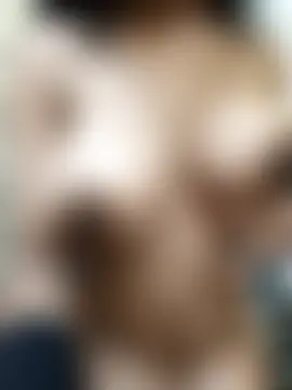 Quun_rosi's Webcam Show