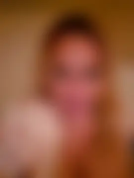 Isabellaa04's Live Sex Cam Show