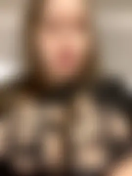 HornyGirlH's Live Sex Cam Show