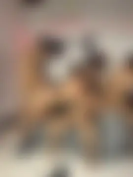 royalgirls_x's Webcam Show