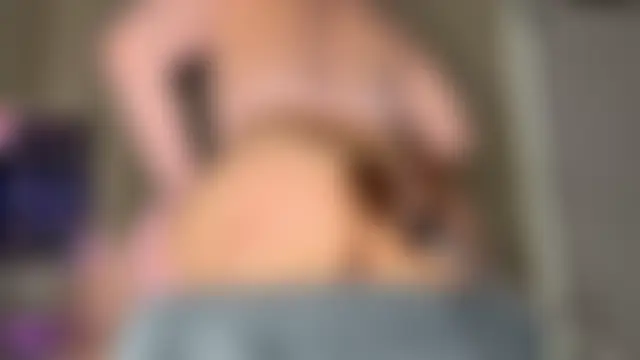 KatieeFox's Live Sex Cam Show