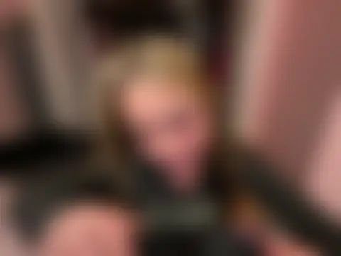 chloetease's Webcam Show