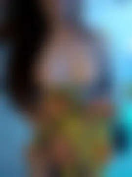 Divinna's Live Sex Cam Show