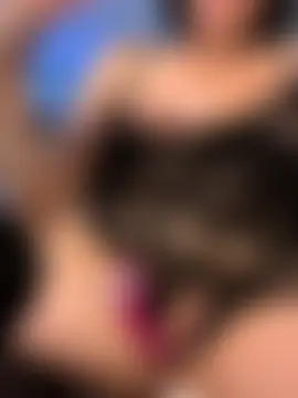 SweetandSluttyMilf's Live Sex Cam Show