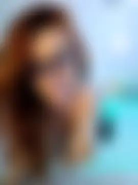 Divinna's Live Sex Cam Show