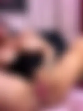 Suyin_squirt22's Webcam Show