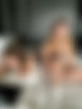 Nura_n_Sarah's Webcam Show