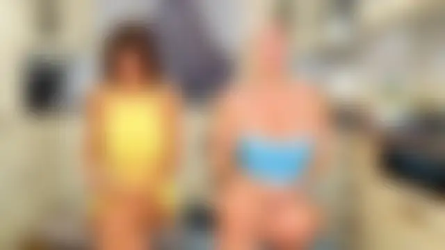 TUNDEROSE1's Live Sex Cam Show