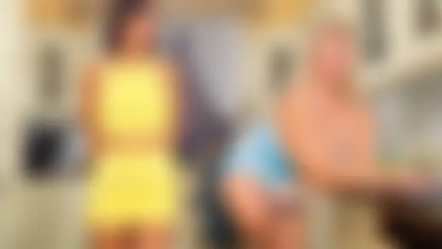 TUNDEROSE1's Live Sex Cam Show