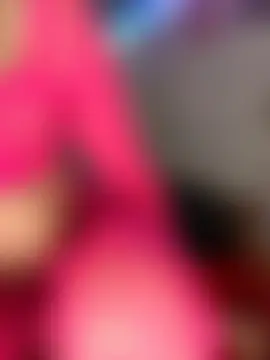 SelenaBee's Live Sex Cam Show