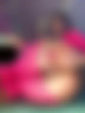 SelenaBee's Live Sex Cam Show