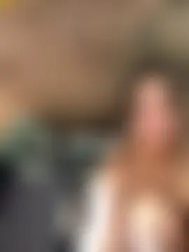 DoriDeluxe66's Webcam Show