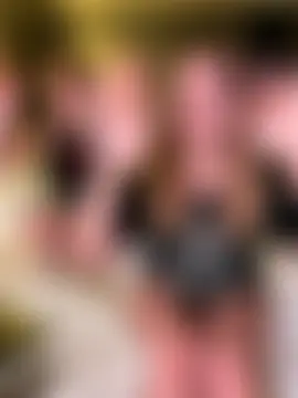 Nura_n_Sarah's Live Sex Cam Show