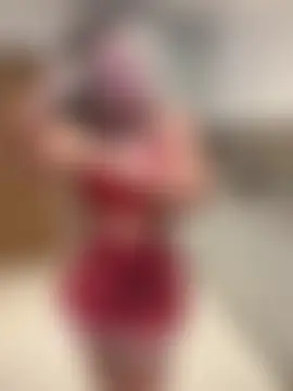 SexySaraxxoo's Live Sex Cam Show