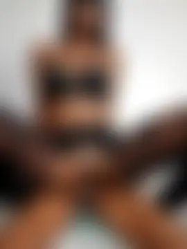 EbonyTaste's Webcam Show