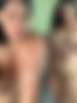 twocurvylatins' Webcam Show