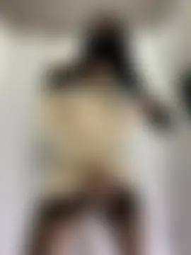 xiao-Lin's Live Sex Cam Show