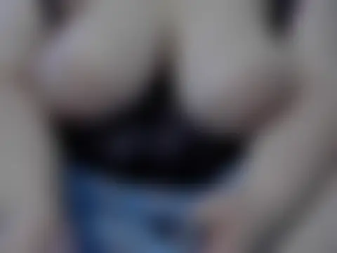 sarahcakes223's Live Sex Cam Show