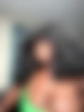 WomanNextdoor1's Webcam Show