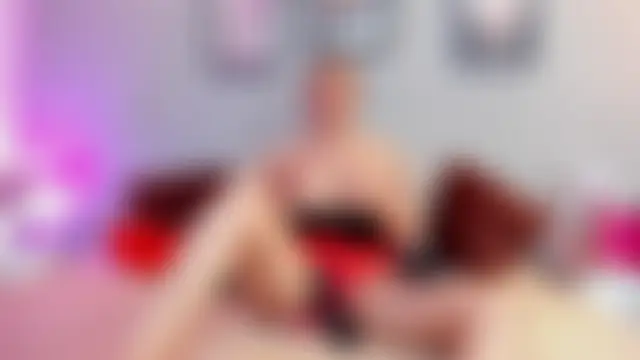 MIIRANDAHOT's Live XXX Chat