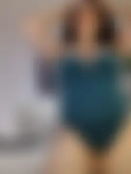 Roxxie_saenz__'s Live XXX Chat