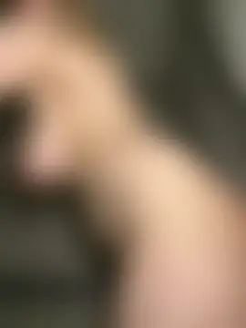 HugeBoobsAlice's Webcam Show