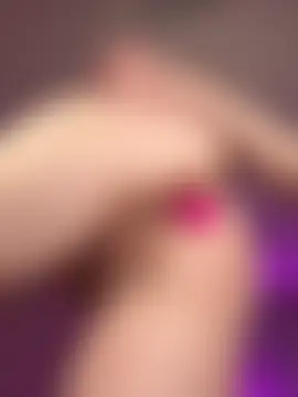 HugeBoobsAlice's Webcam Show