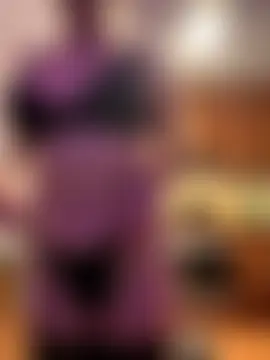 selenaluvv's Live Sex Cam Show