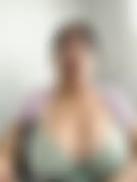 __valentina18's Webcam Show