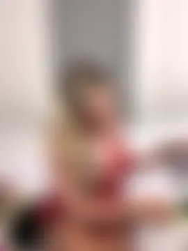 SexySaraxxoo's Live Sex Cam Show