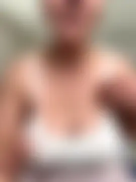 honeyrose222's Live Sex Cam Show