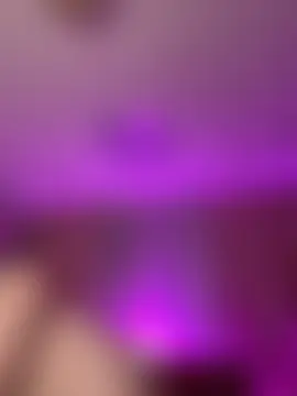 HugeBoobsAlice's Live Sex Cam Show