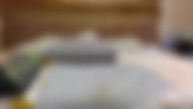 NaughtyInGlasses' Webcam Show