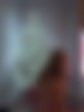 Ellieskyyee1's Live Sex Cam Show