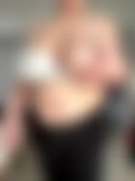 violetaurora95's Live Sex Cam Show