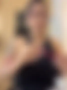 clarachanelricek's Webcam Show