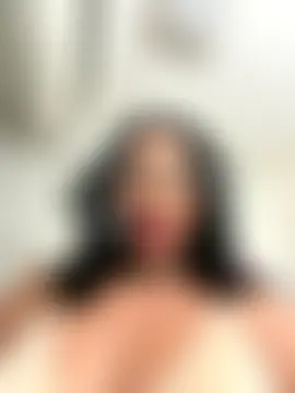 Ashleythelatina's Webcam Show