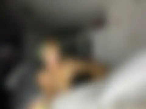 MissAroraaaxo's Live Sex Cam Show