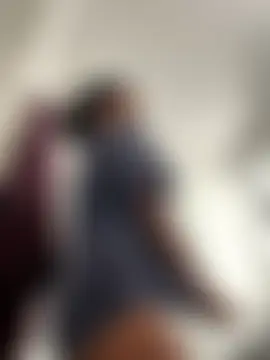 Your_Paris' Live Sex Cam Show