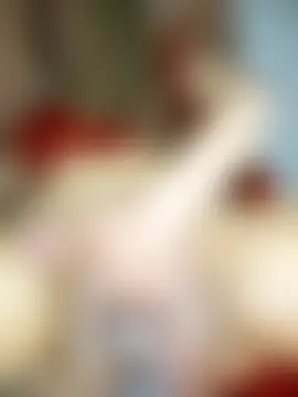 connie-big_hot-pussy's Webcam Show