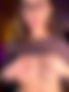 MaiseKnox's Live Sex Cam Show