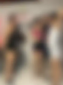 royalgirls_x's Webcam Show