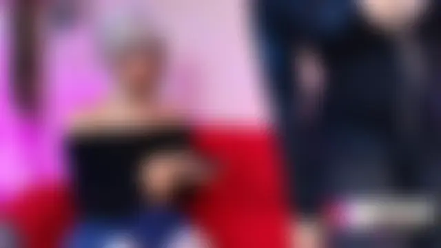 Aurora_thomas__1's Webcam Show