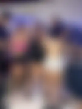 royalgirls_x's Webcam Show