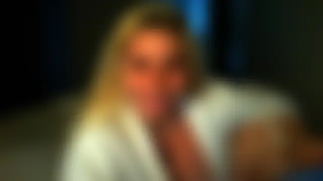 TiaDoll's Live Sex Cam Show