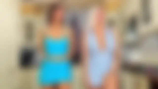 TUNDEROSE1's Live Sex Cam Show