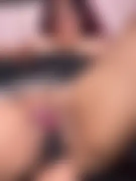 Suyin_squirt22's Live Sex Cam Show